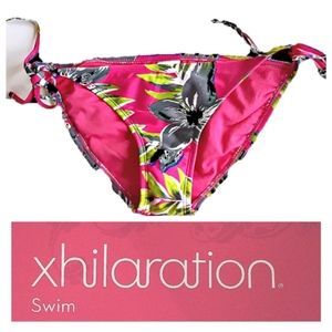 NWOT-Xhilaration Pink Floral Bikini (M)